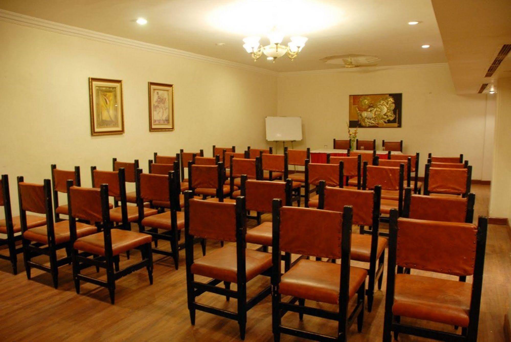 Amarpreet, Chhatrapati Sambhajinagar - Am Hotel Kollection Evrengabad Dış mekan fotoğraf